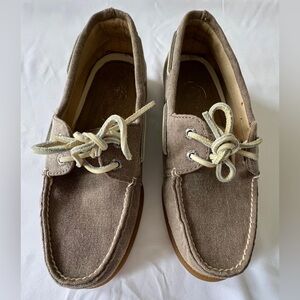 Sperry Men's Canvas Boat Shoes in Taupe and Off-White Laces